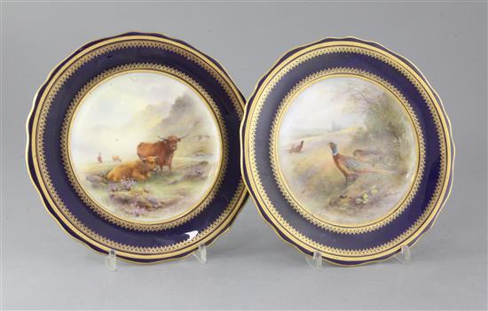 A pair of Royal Worcester cabinet plates, decorated by James Stinton, diameter 9.25in.